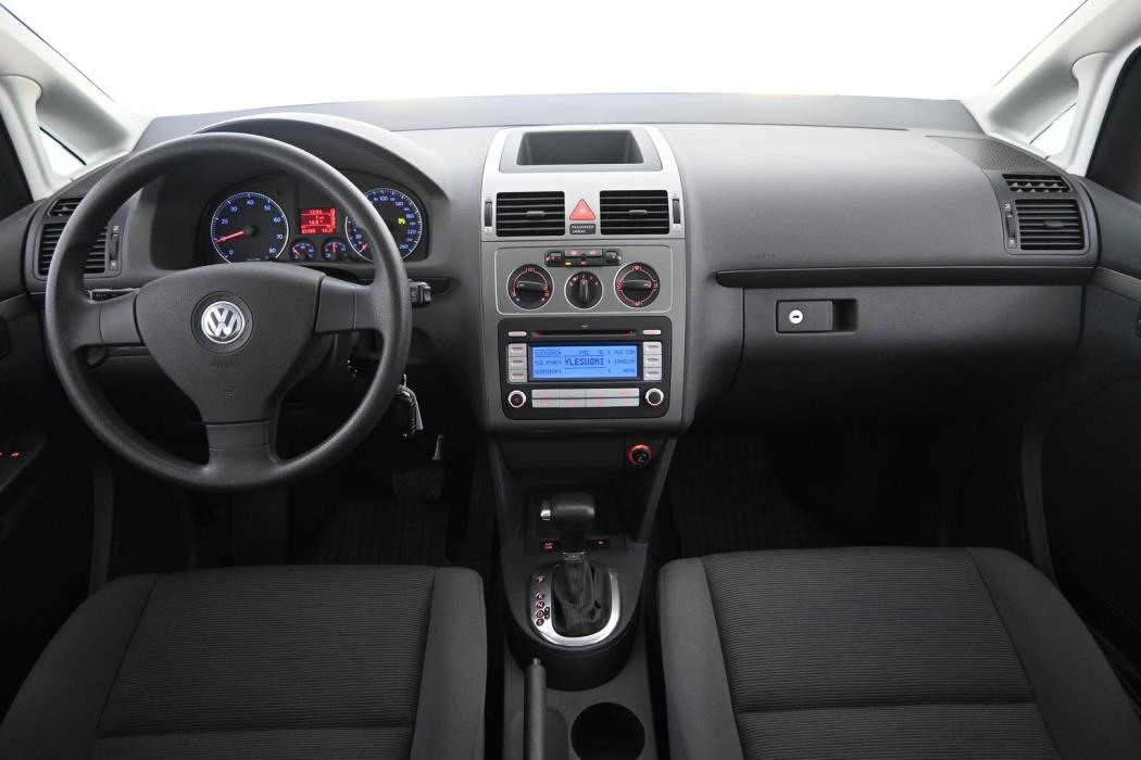 VOLKSWAGEN Touran 2007