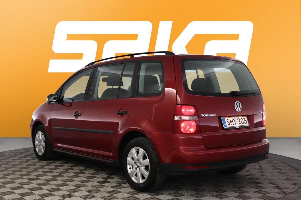VOLKSWAGEN Touran 2007
