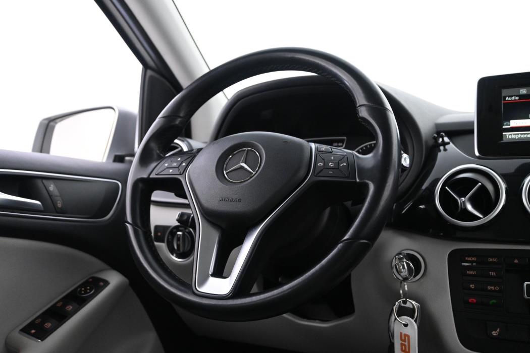 MERCEDES-BENZ B 2014