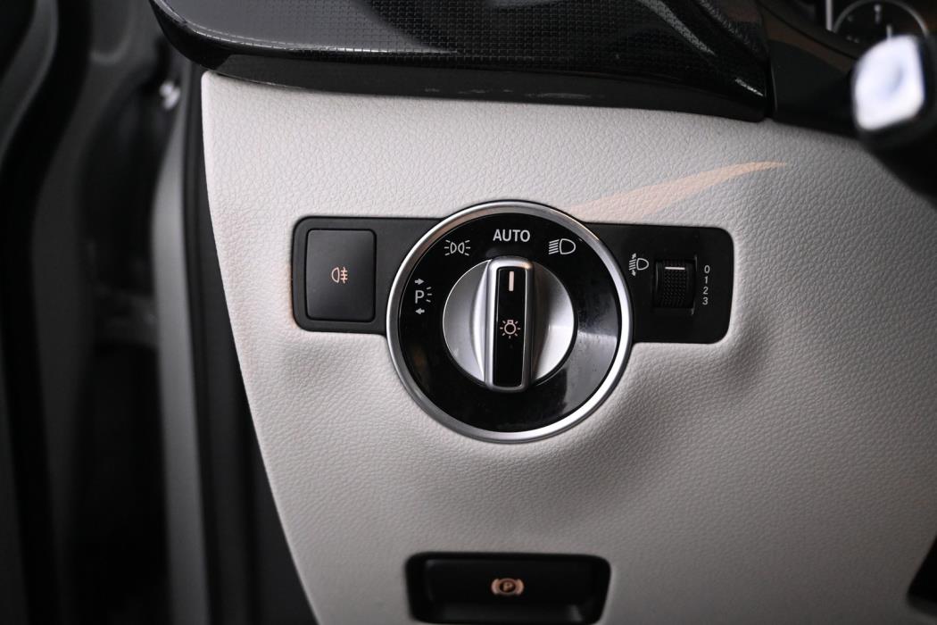 MERCEDES-BENZ B 2014