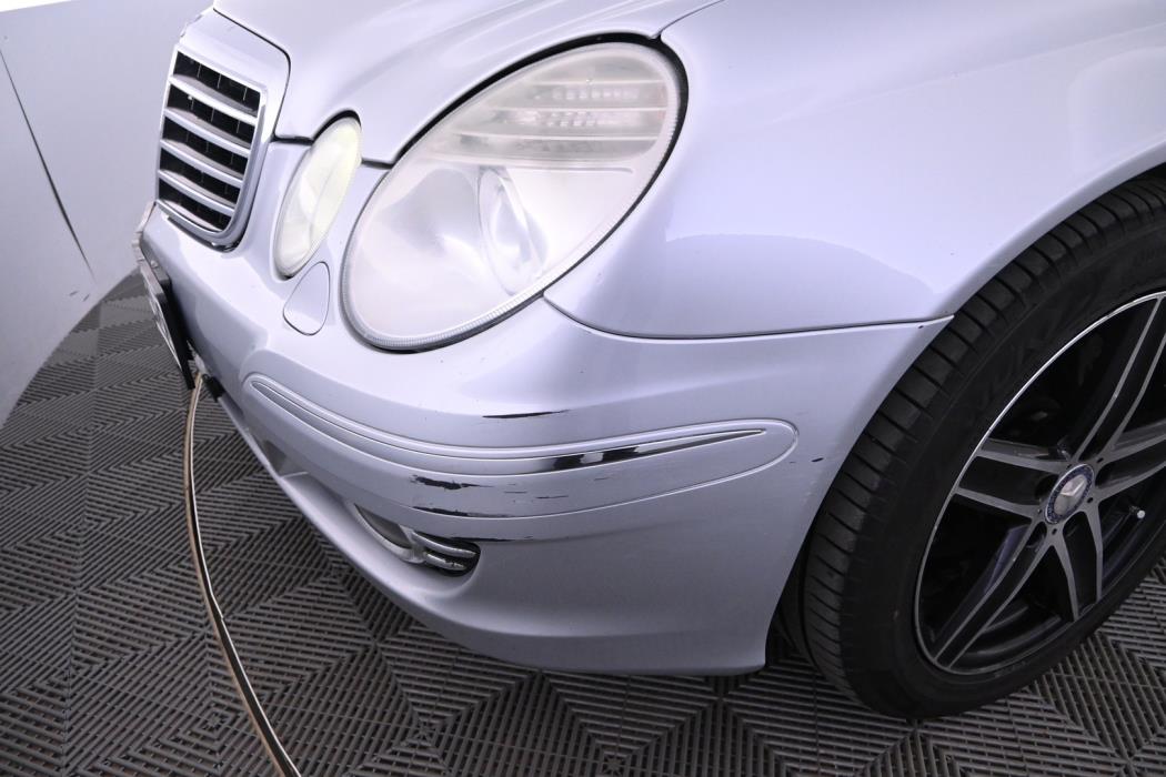 MERCEDES-BENZ E 2008