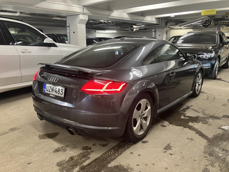AUDI TT 2015
