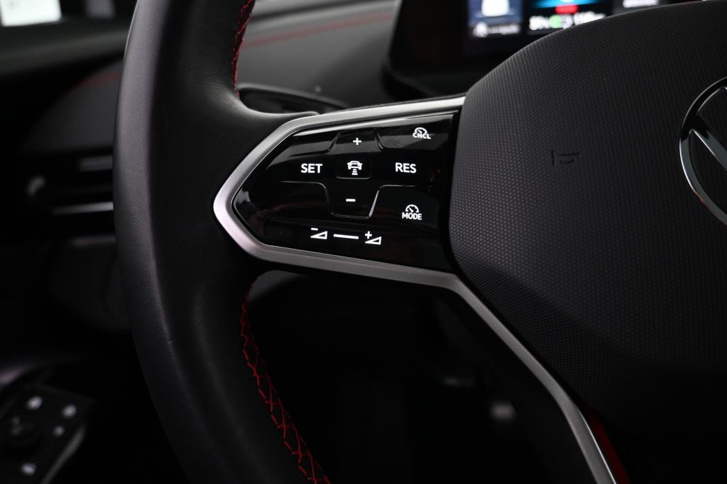 VOLKSWAGEN ID.4 2024