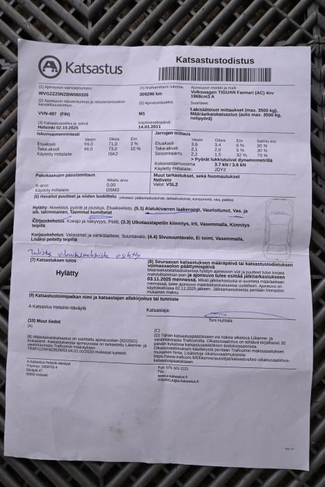 VOLKSWAGEN Tiguan 2011