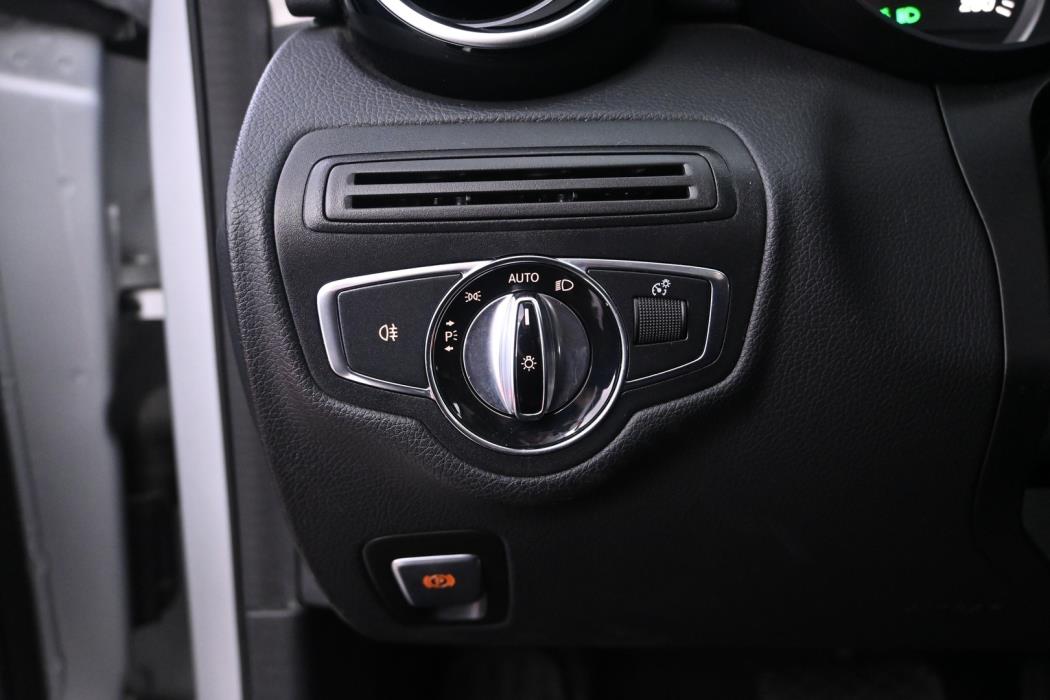 MERCEDES-BENZ C 2016