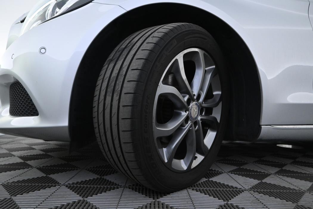 MERCEDES-BENZ C 2016