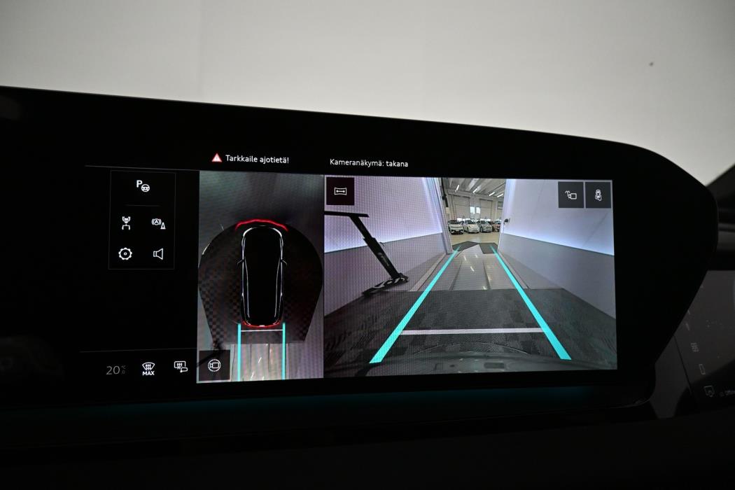 AUDI Q6 e-tron 2024