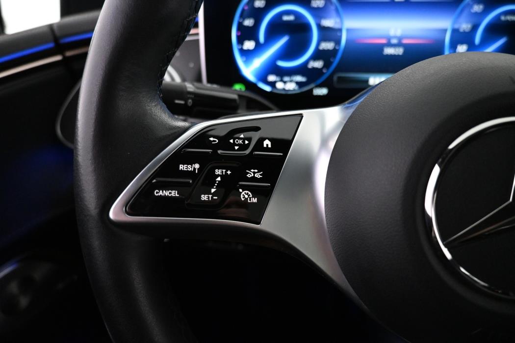 MERCEDES-BENZ EQE 2023