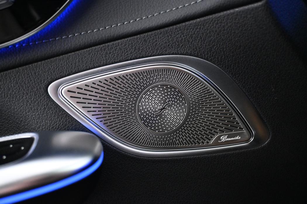 MERCEDES-BENZ EQE 2023