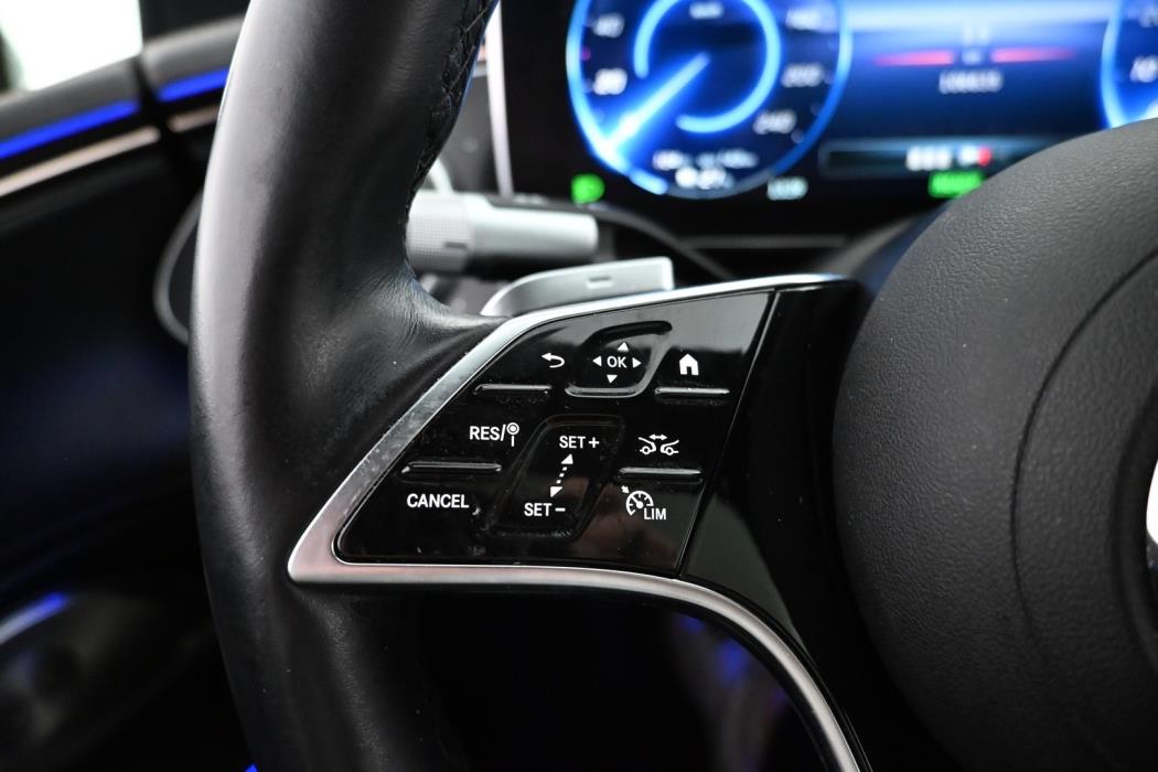 MERCEDES-BENZ EQS 2022