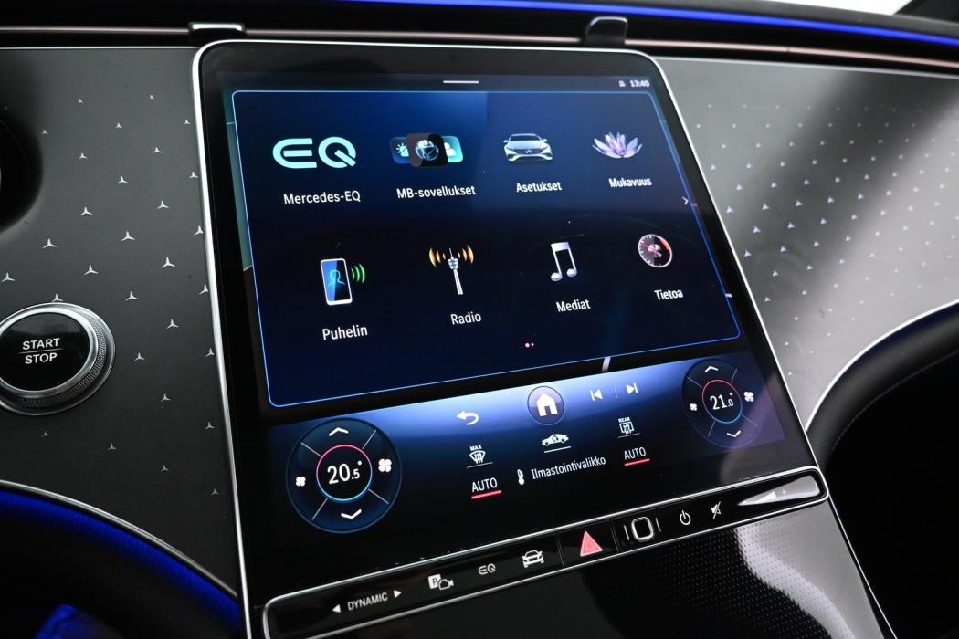 MERCEDES-BENZ EQS 2022