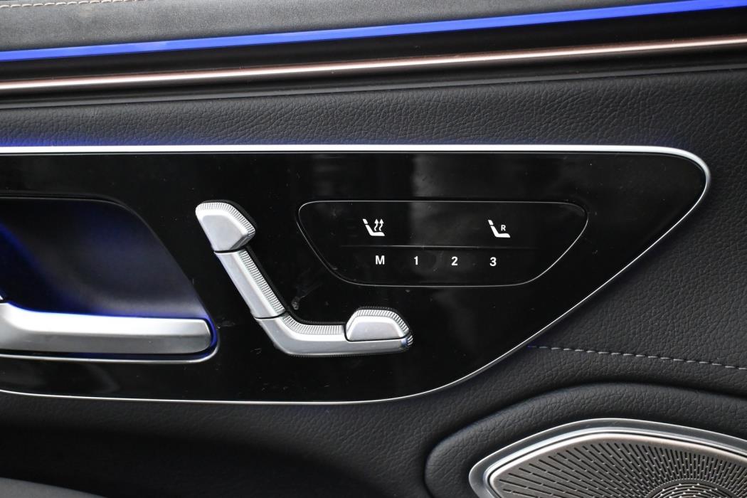 MERCEDES-BENZ EQS 2022