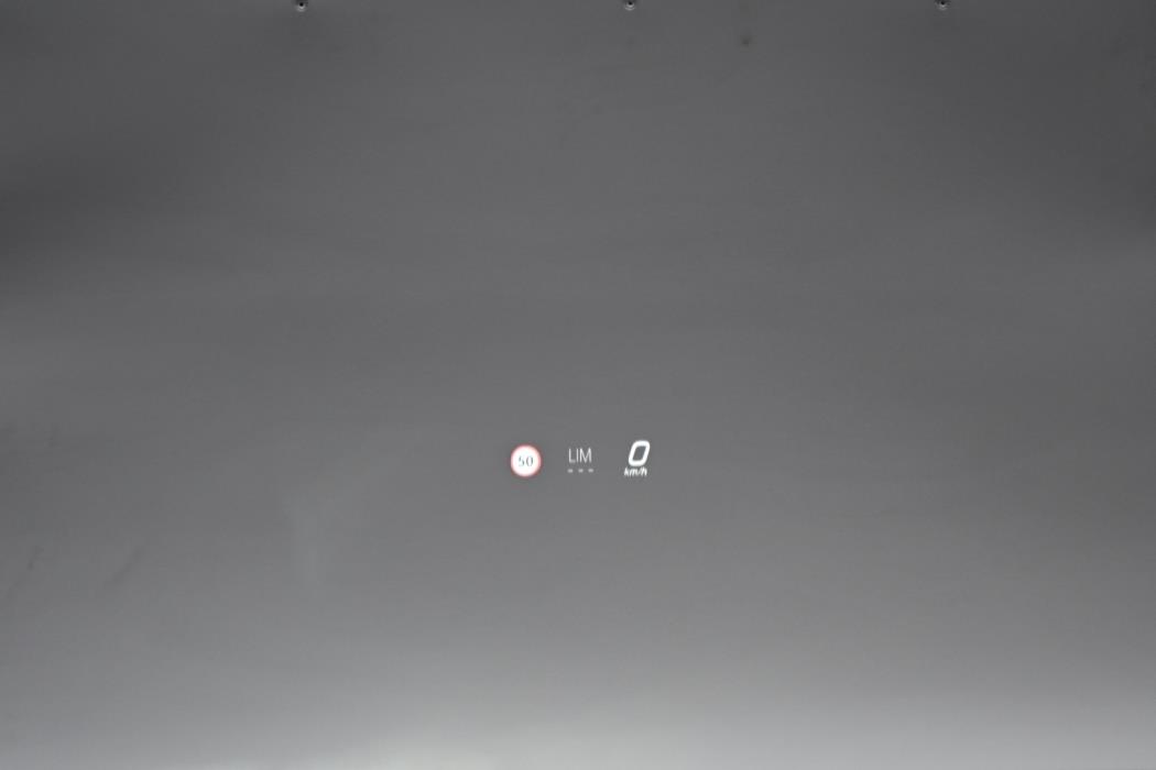 MERCEDES-BENZ EQS 2022