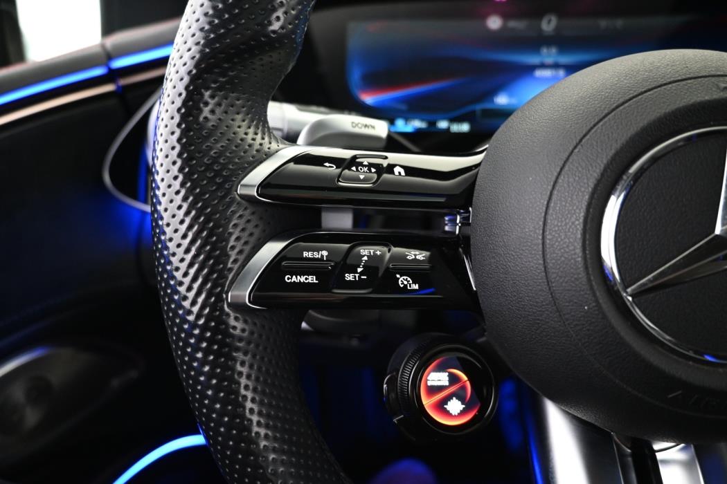 MERCEDES-BENZ EQS 2022