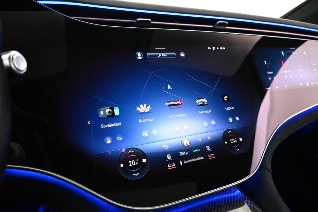 MERCEDES-BENZ EQS 2022