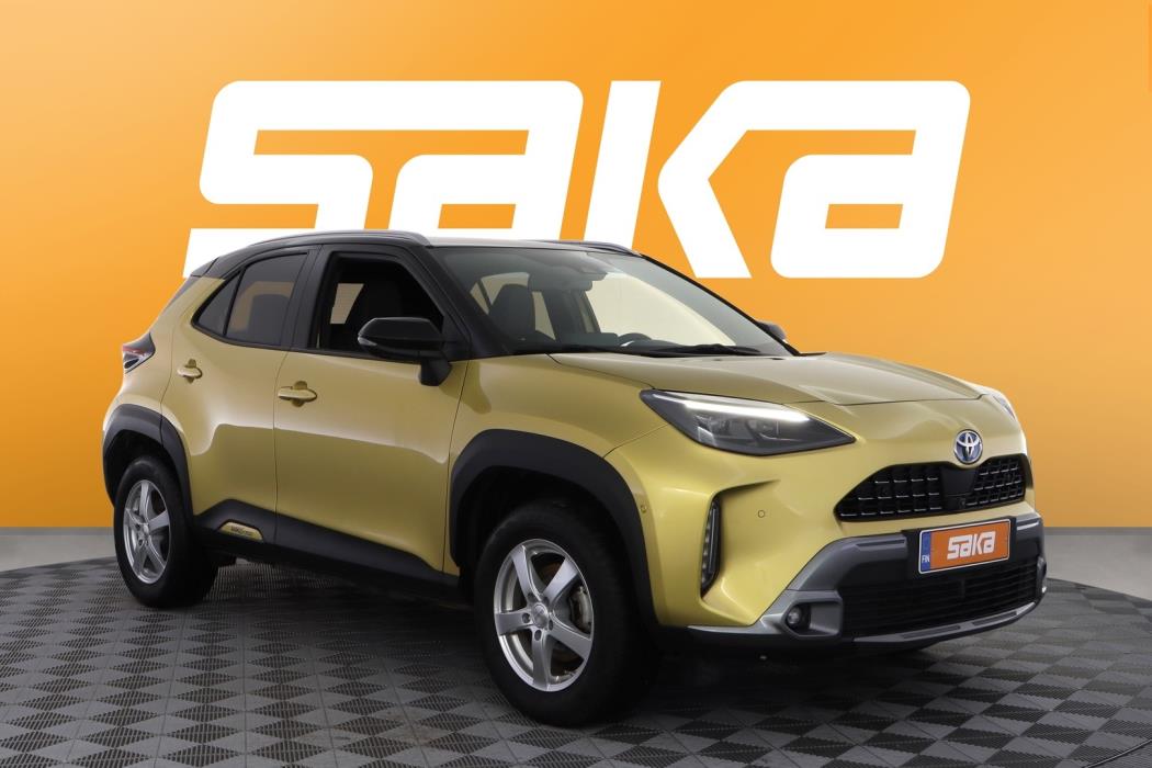 TOYOTA Yaris Cross 2022