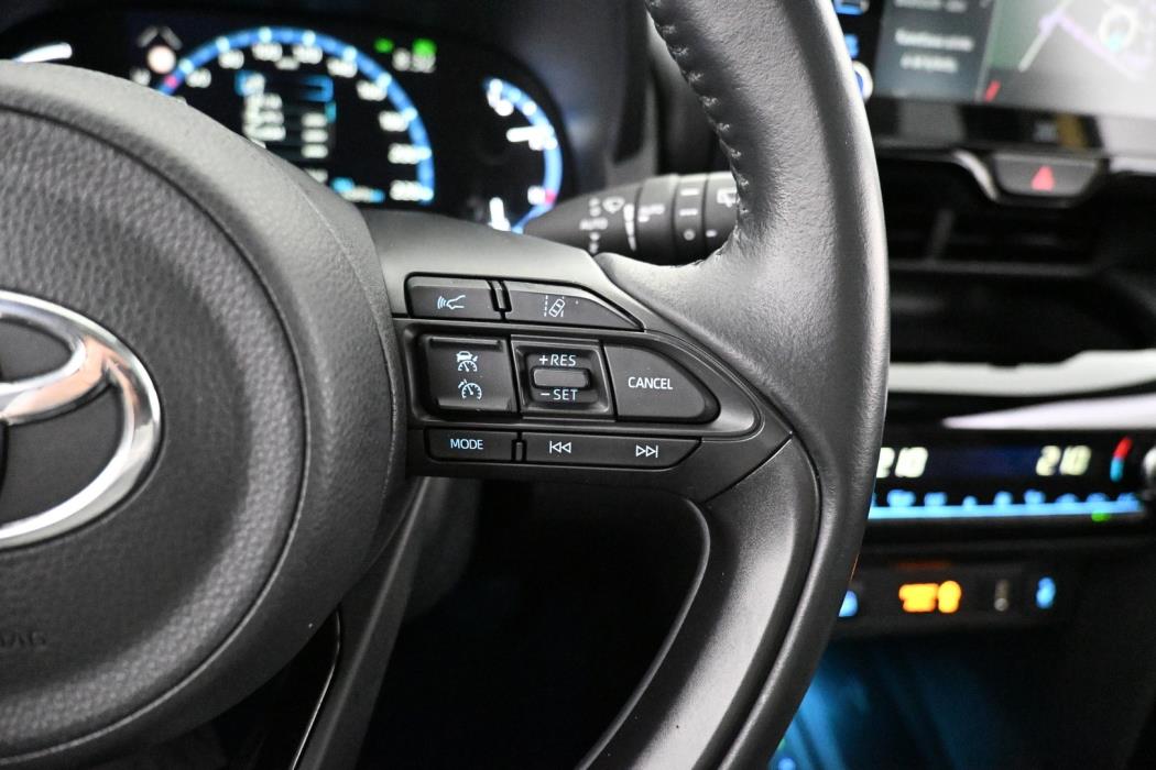 TOYOTA Yaris Cross 2022