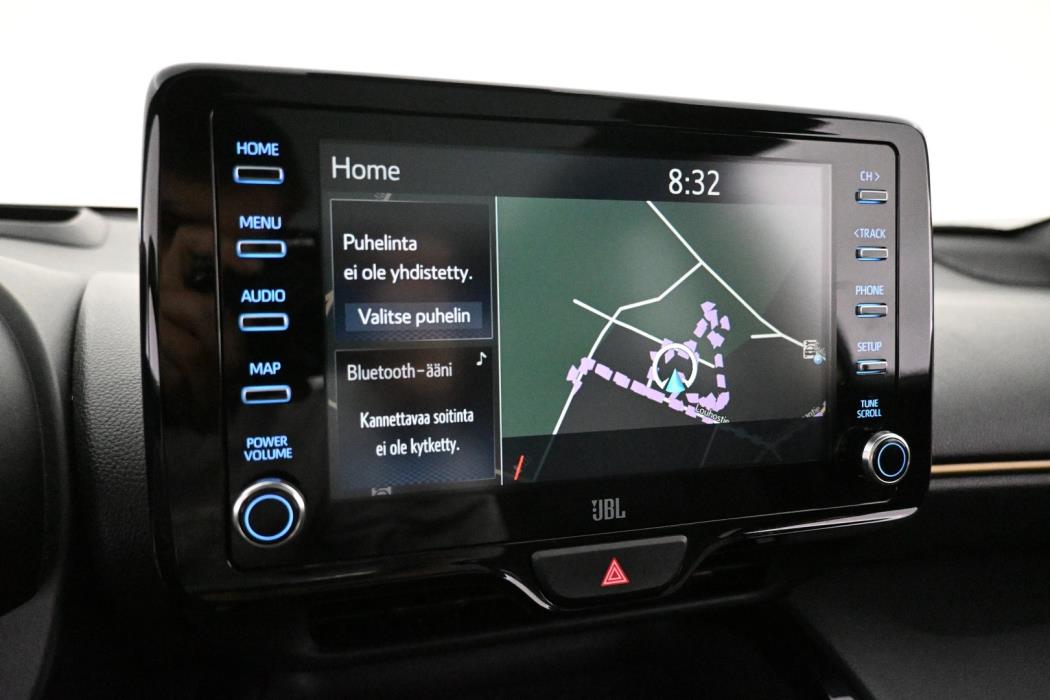 TOYOTA Yaris Cross 2022