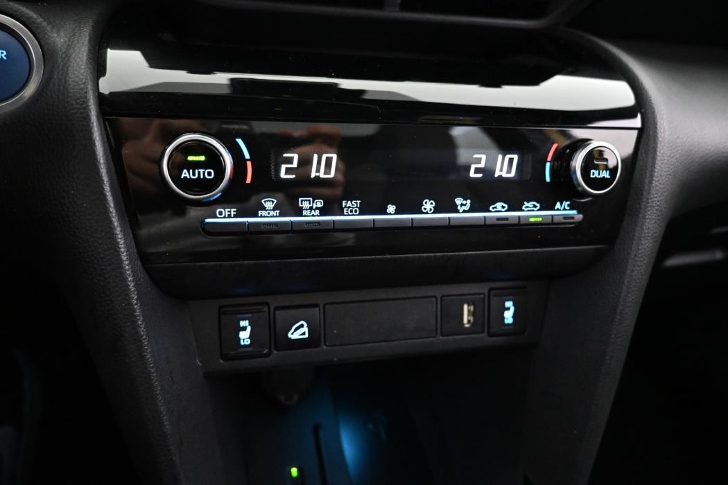 TOYOTA Yaris Cross 2022