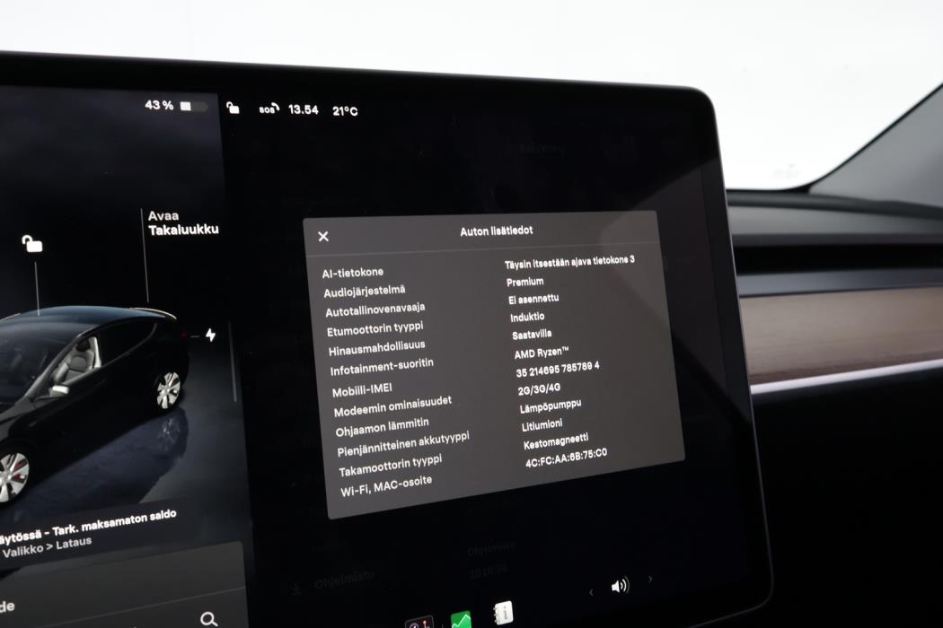 TESLA Model Y 2022
