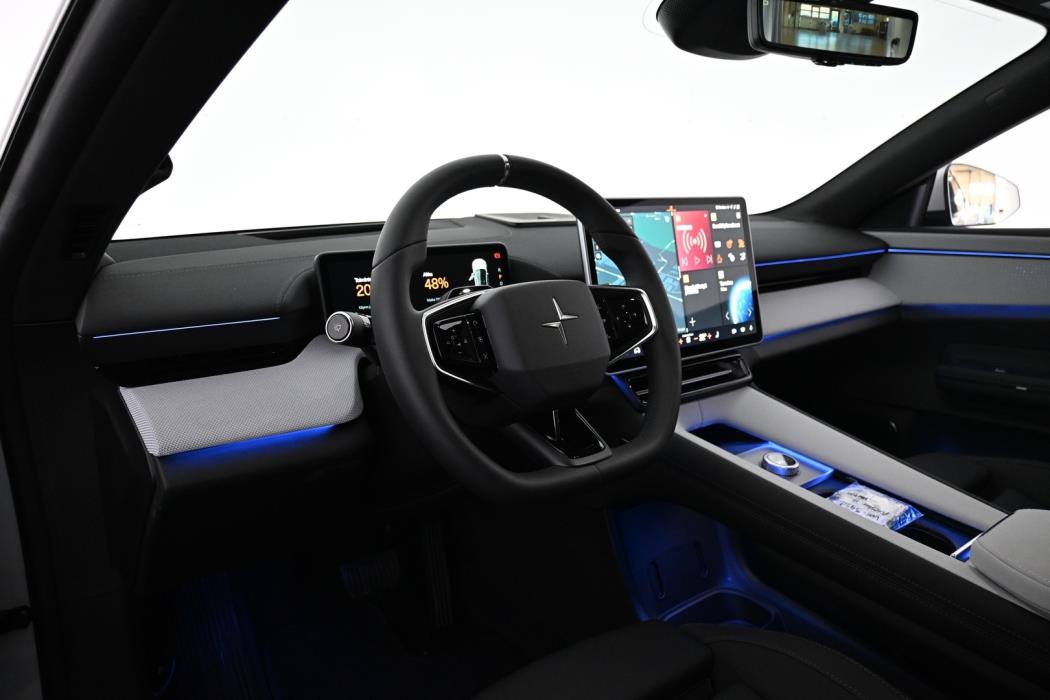 POLESTAR 4 2026