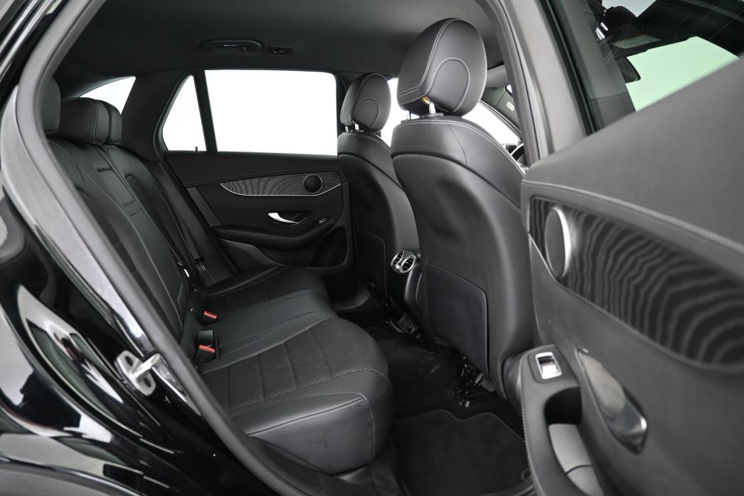 MERCEDES-BENZ GLC 2022