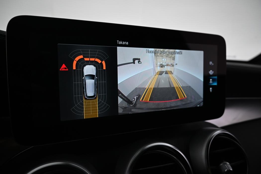 MERCEDES-BENZ GLC 2022