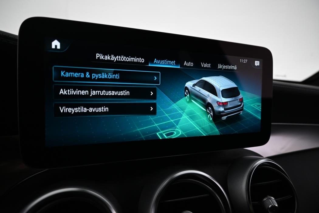 MERCEDES-BENZ GLC 2022