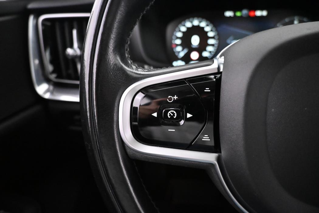 VOLVO V60 Cross Country 2020