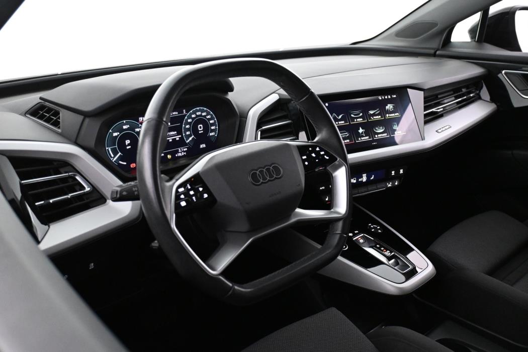 AUDI Q4 e-tron 2022
