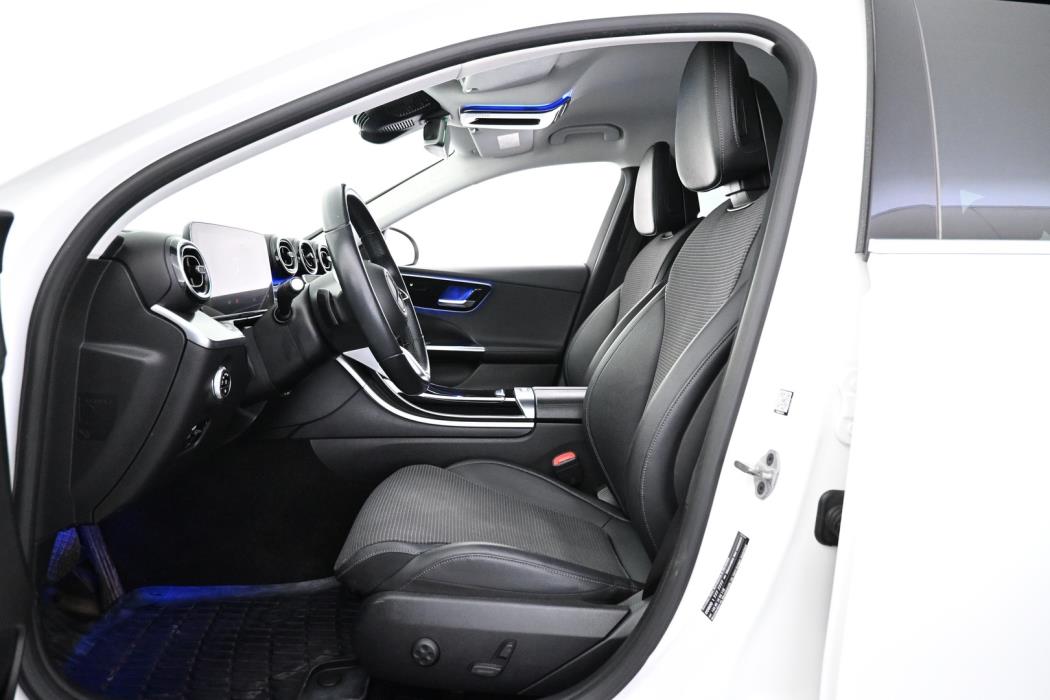 MERCEDES-BENZ C 2023