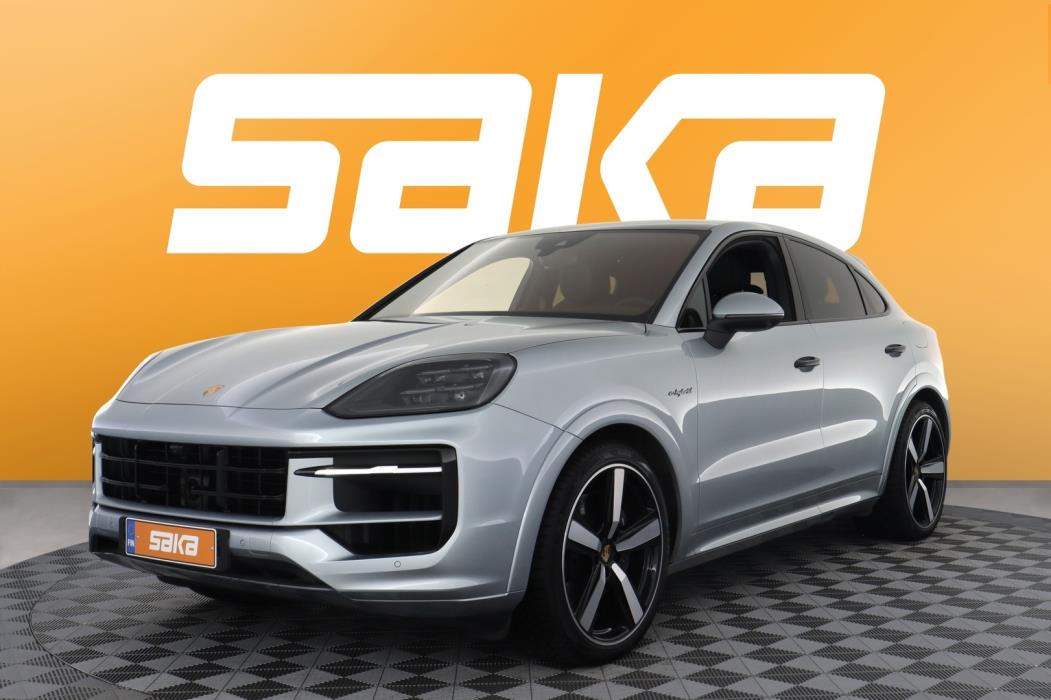 PORSCHE Cayenne 2024