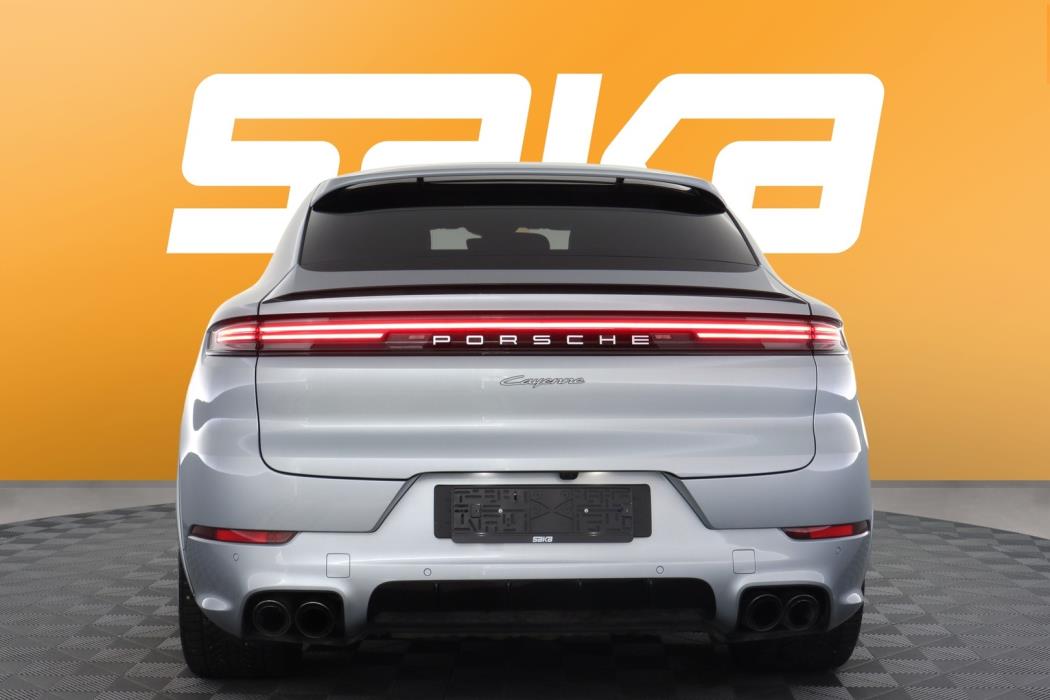 PORSCHE Cayenne 2024