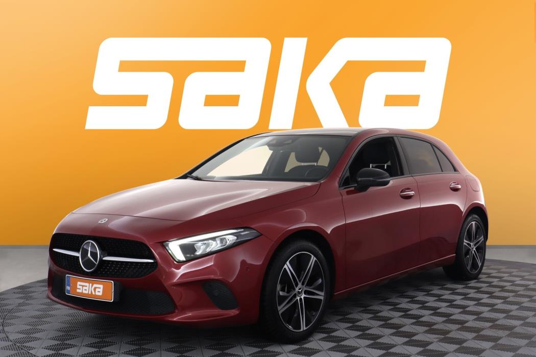 MERCEDES-BENZ A 2023