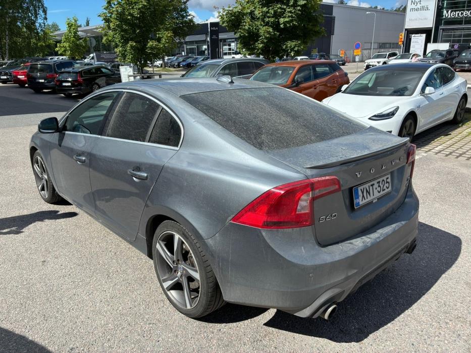 VOLVO S60 2017