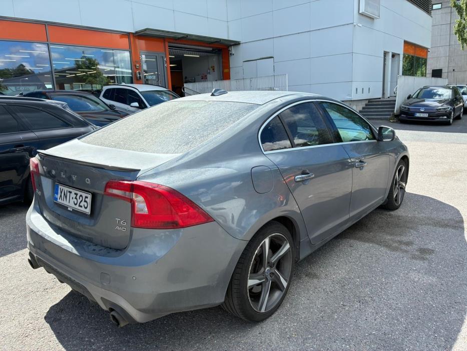 VOLVO S60 2017