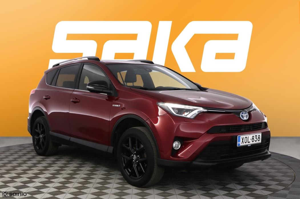 TOYOTA RAV4 2018