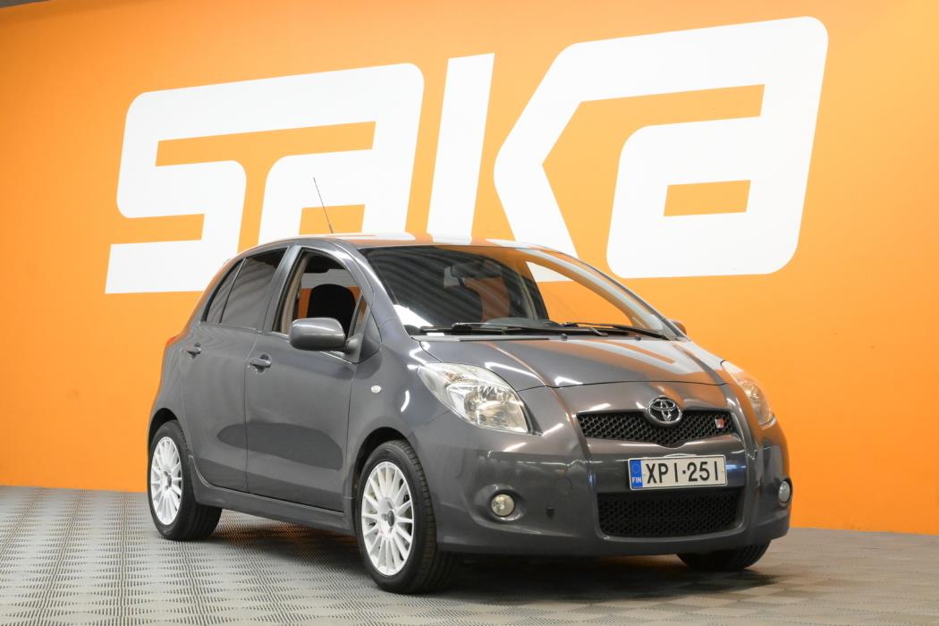 TOYOTA Yaris 2007