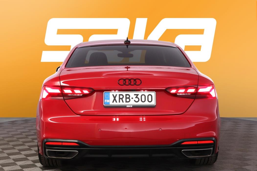 AUDI A5 2022