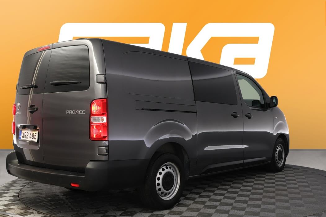 TOYOTA Proace 2022