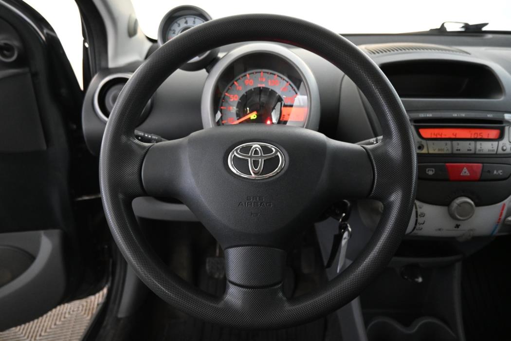 TOYOTA AYGO 2008
