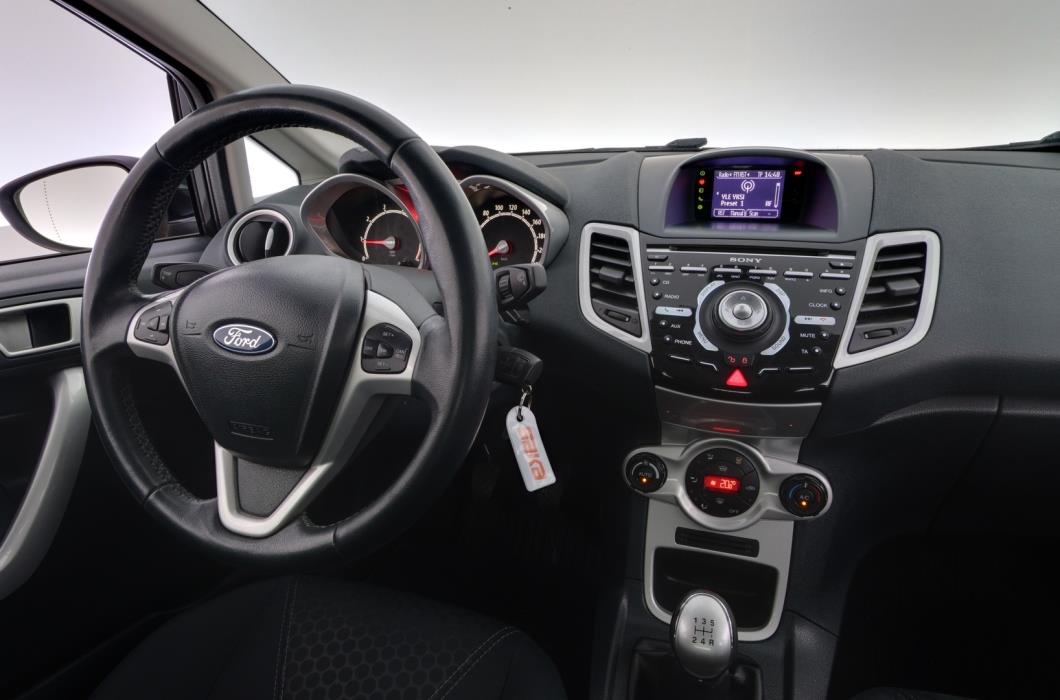 FORD Fiesta 2012