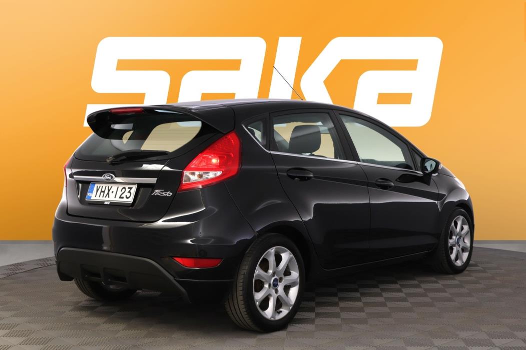 FORD Fiesta 2012