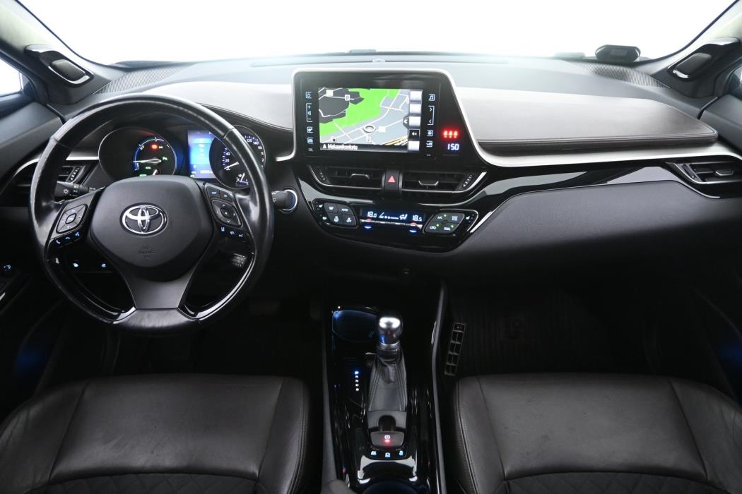 TOYOTA C-HR 2017