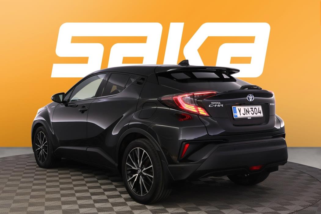 TOYOTA C-HR 2017
