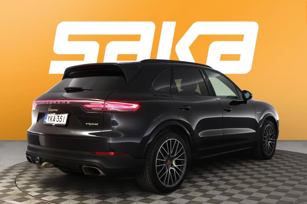 PORSCHE Cayenne 2019