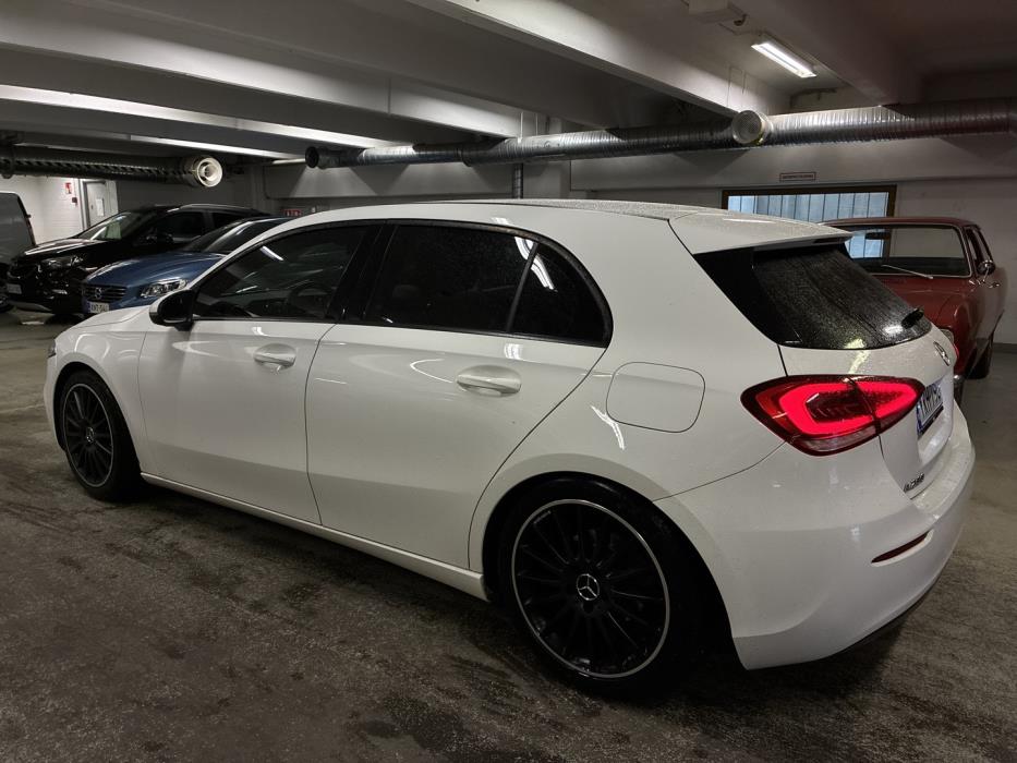 MERCEDES-BENZ A 2019