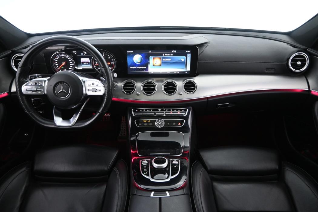 MERCEDES-BENZ E 2019