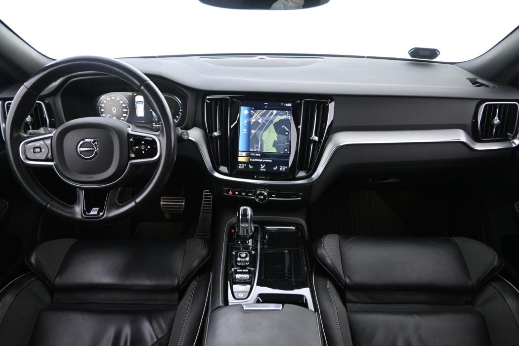 VOLVO V60 2019