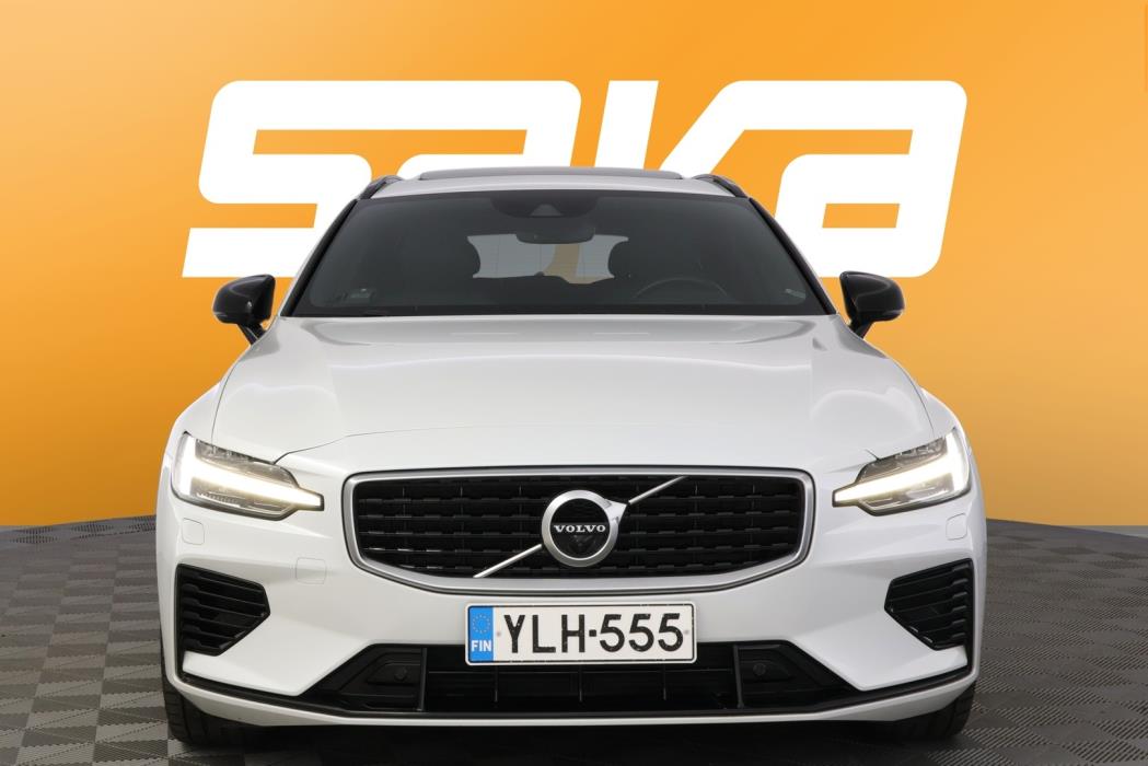 VOLVO V60 2019